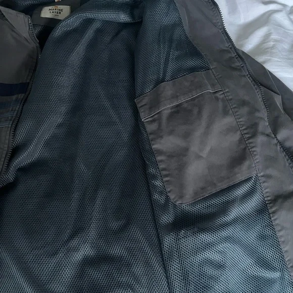 Marine layer - XL Men's Gray Jacket with Blue Stripes - Picture 3 of 4